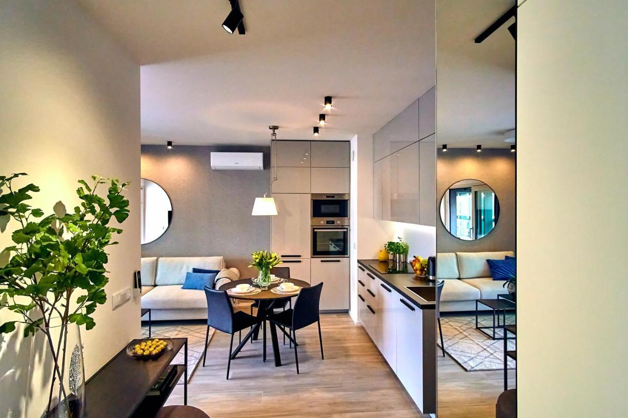 Mennica Residence Deluxe Warsaw Luaran gambar