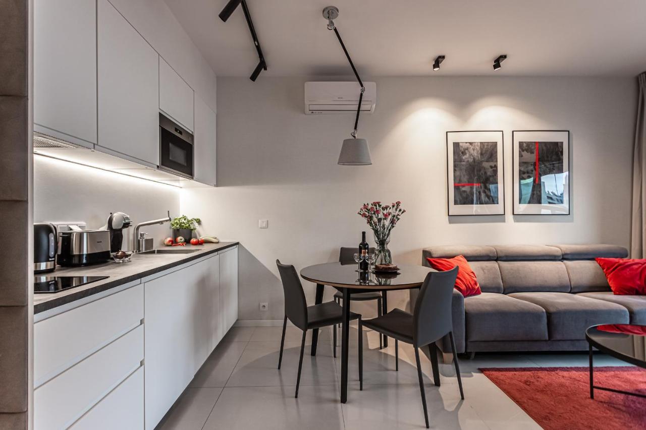 Mennica Residence Deluxe Warsaw Luaran gambar